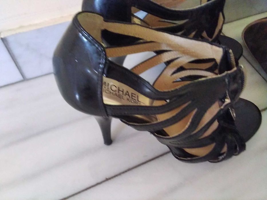 Michael Kors Buty czarne na wysokim obcasie