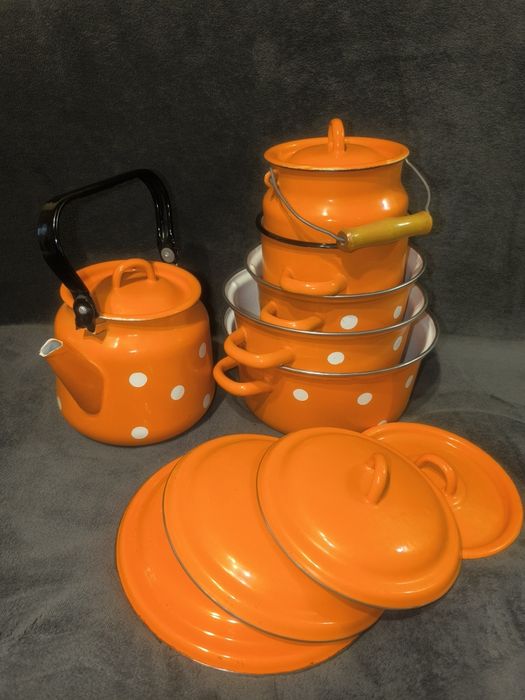 Комплект радіанських кастрюль нових