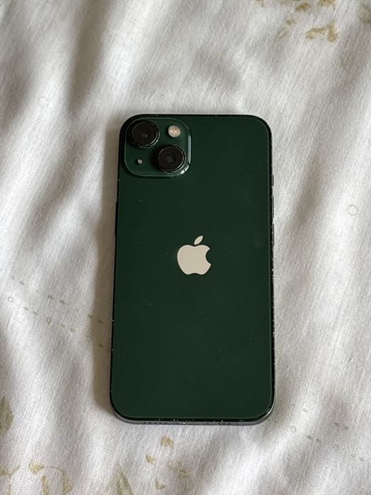 iPhone 13 – Excelente Estado – 310€ (negociável)