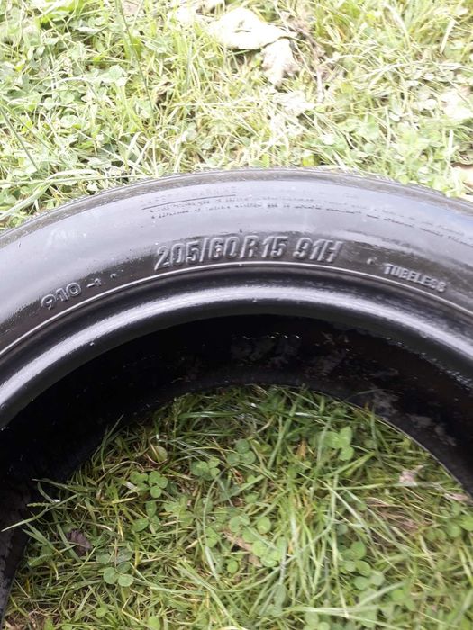 Шини автомобільні