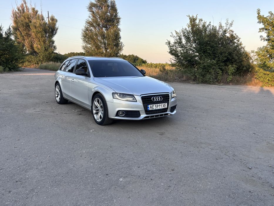 Audi a4b8 avant.