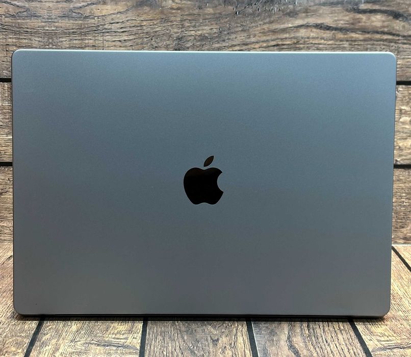 MacBook Pro A2485 (16, 2021) M1 Pro/16/512Gb/Магазин/Гарантія