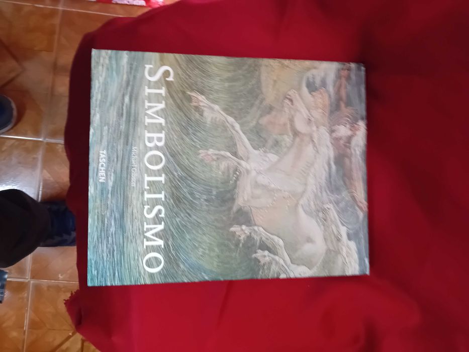 Simbolismo Taschen