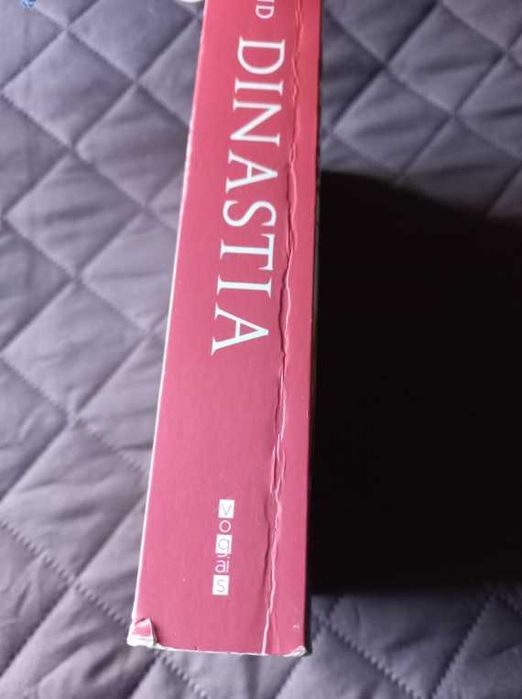 Dinastia; Ascensão e Queda da Casa de César - Tom Holland