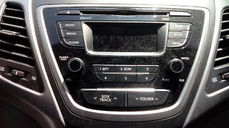 Sistema De Áudio Rádio Cd Hyundai Elantra Md