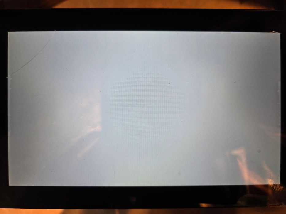 Tablet  CAVION BASE 10 3GR QUAD 10.1" uszkodzony