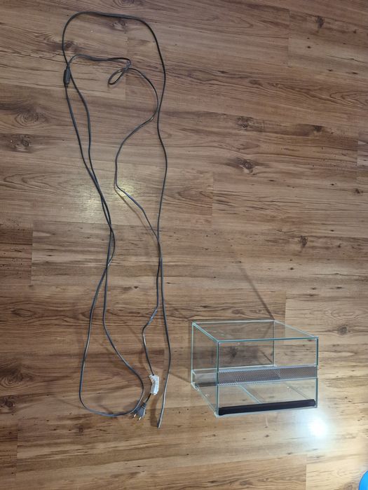 Terarium + kabel grzewczy