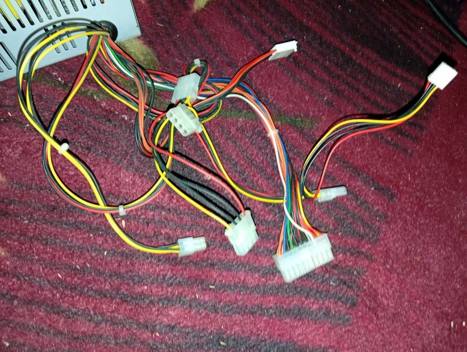 Компьютерные блоки питания по 300W