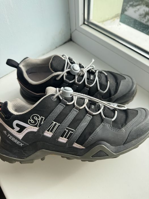 Кросівки Adidas terex