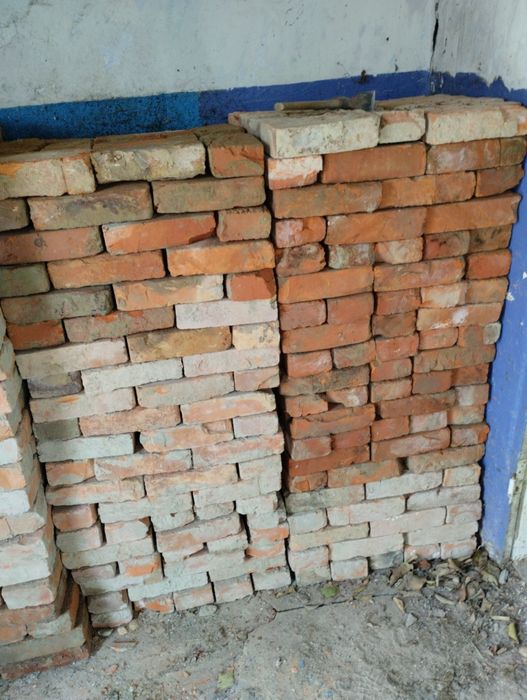 Продам кирпич б/у