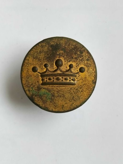 Botão (coroa)   Лот 146