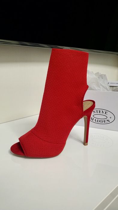 Новые летние  ботильоны Steve Madden (оригинал из США), р. 35
