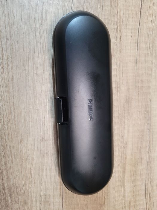 Philips Sonicare
Plastikowe etui podróżne