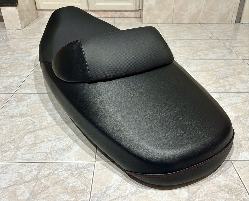 Banco Mota SYM GTS Evo 125 velho por novo