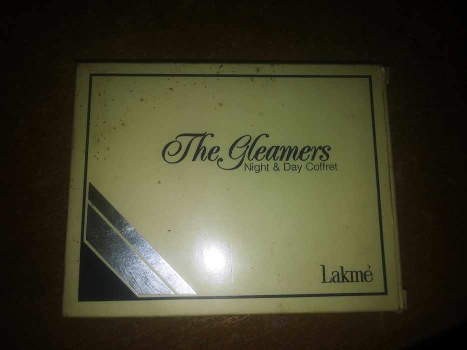 Пудра Lakme The Gleamers Night & Day Coffret (винтаж)