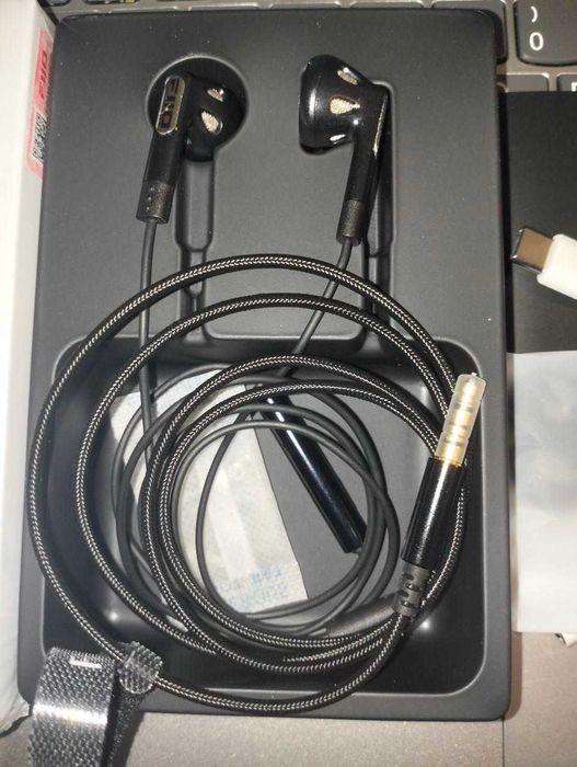 Наушники Fiio FF1
