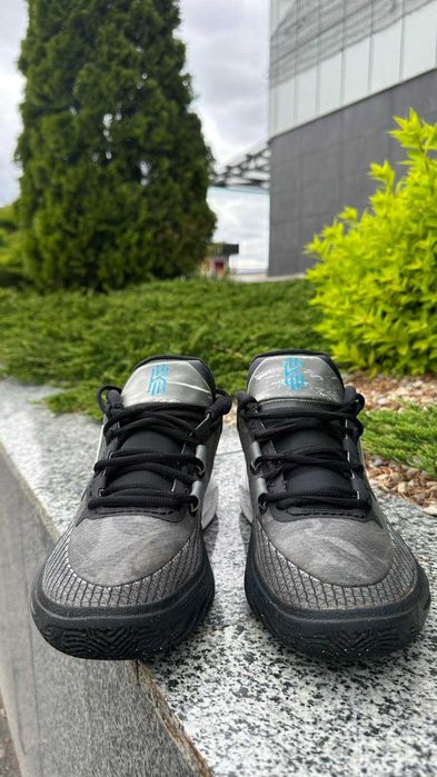 nike kyrie 8 - купити чоловічі кросівки - Ціна на OLX.ua