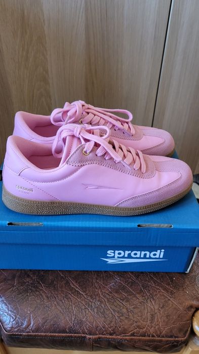 Must-have NOWE Sneakersy damskie różowe rozm.38 Sprandi