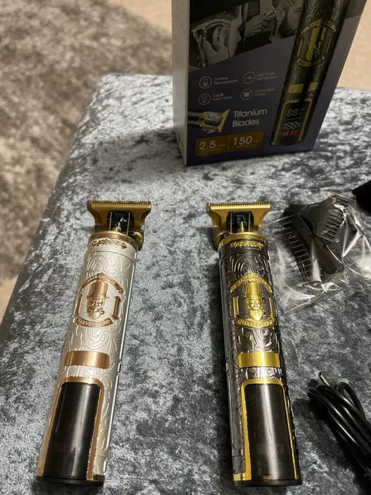 Máquina Cabelo e Barba NOVAS