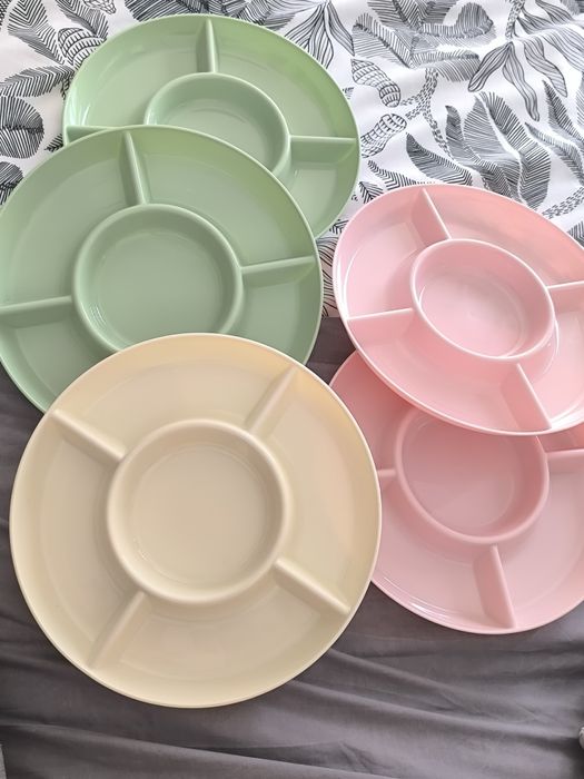 Conjunto de petisqueiras