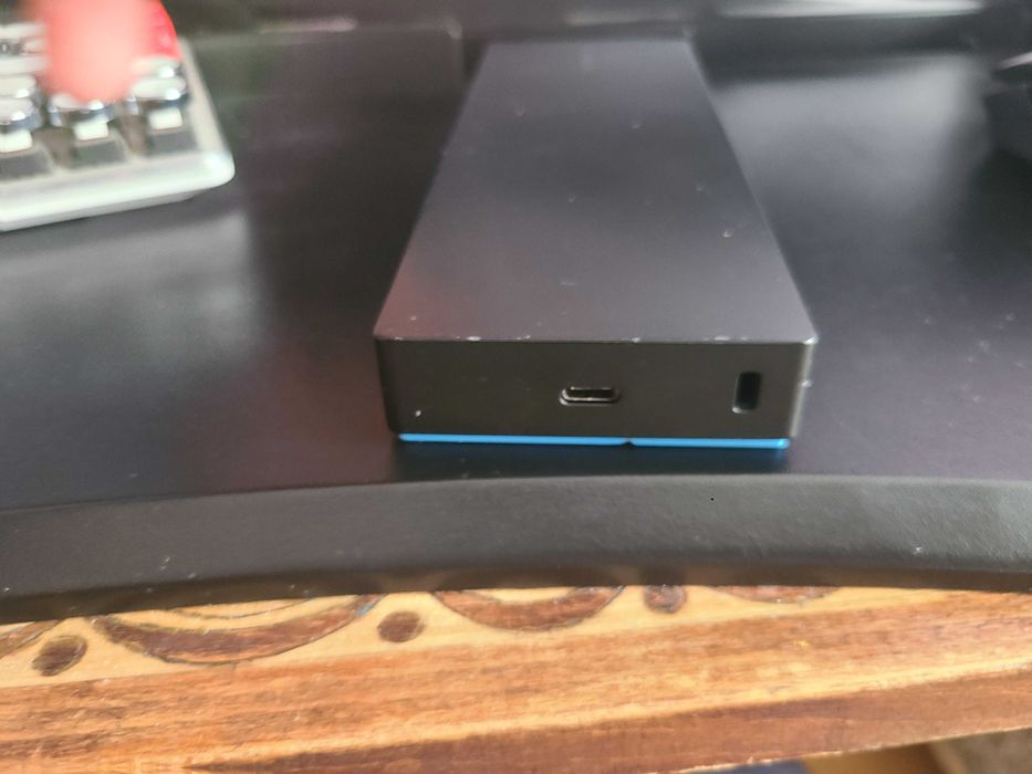 Док станції HP USB-C Dock G4, Lenovo USB-C Dock gen2