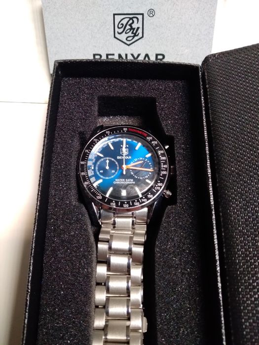 Męski zegarek kwarcowy