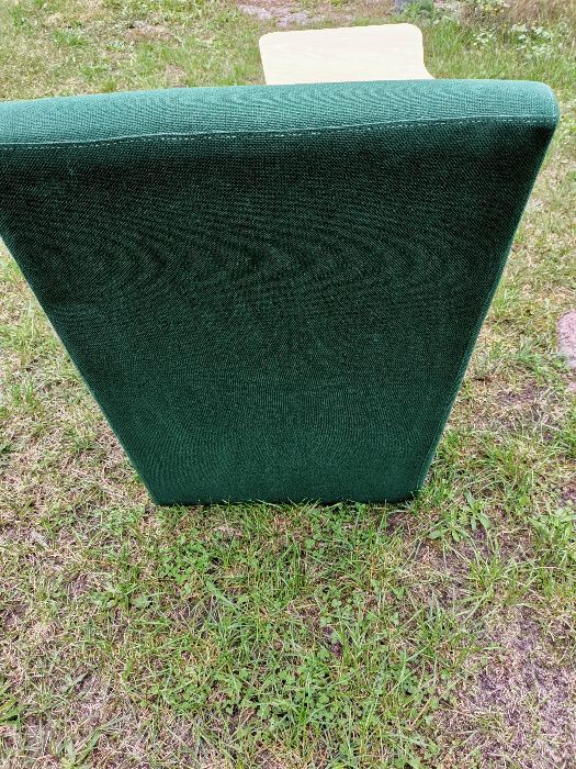 Fotel konferencyjny Nowy Styl Club, biurowy z pulpitem