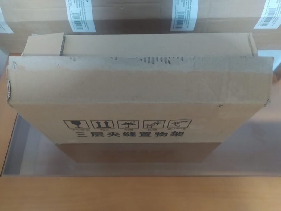 Carro multiuso com rodinhas