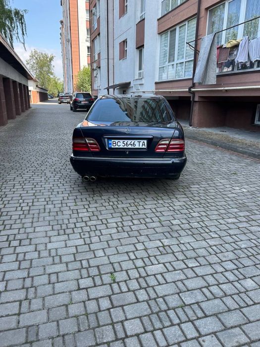 MERCEDES W210 Avantgarde