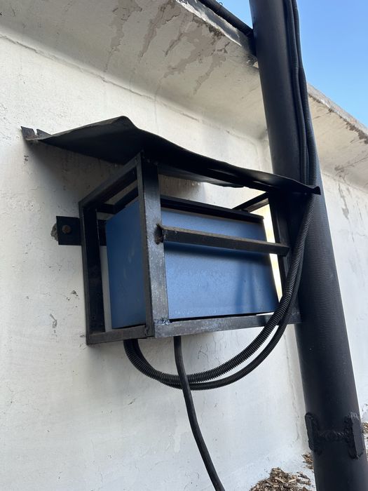 Продам потужне обладнання для виробництва бетонних колець та кришки!