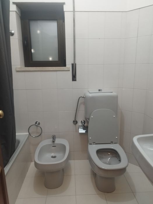 T3, arrenda-se a cinco minutos do centro da cidade Coimbra