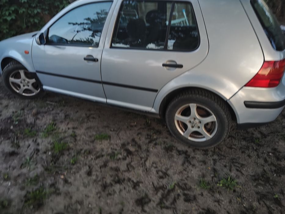Volkswagen golf 4 19tdi na czesci