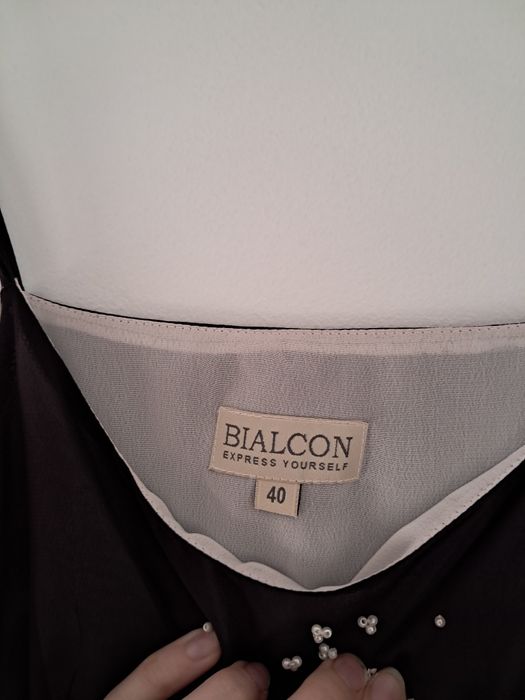 Elegancka sukienka asymetryczna, Bialcon