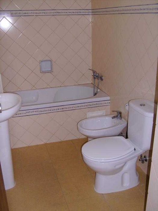 Penthouse em Vilamoura com piscina, varanda e vista de sonho mar e golfe