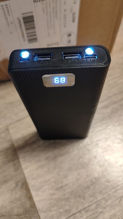 Power bank 23200MAh 8 акб li-ion 18650