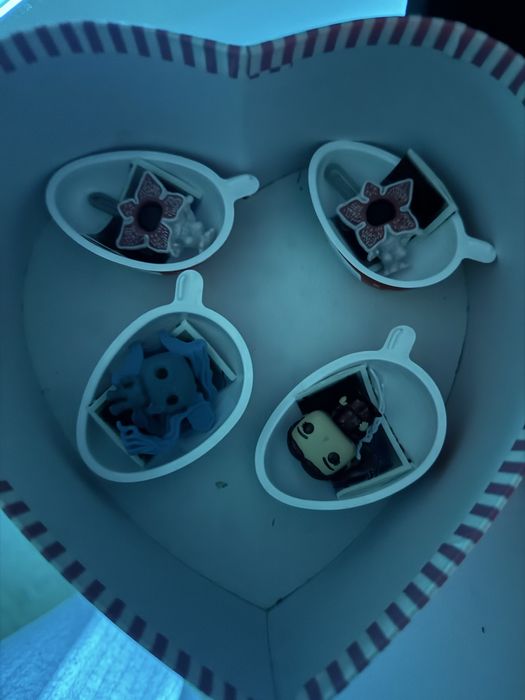 Фігурки дивні дива