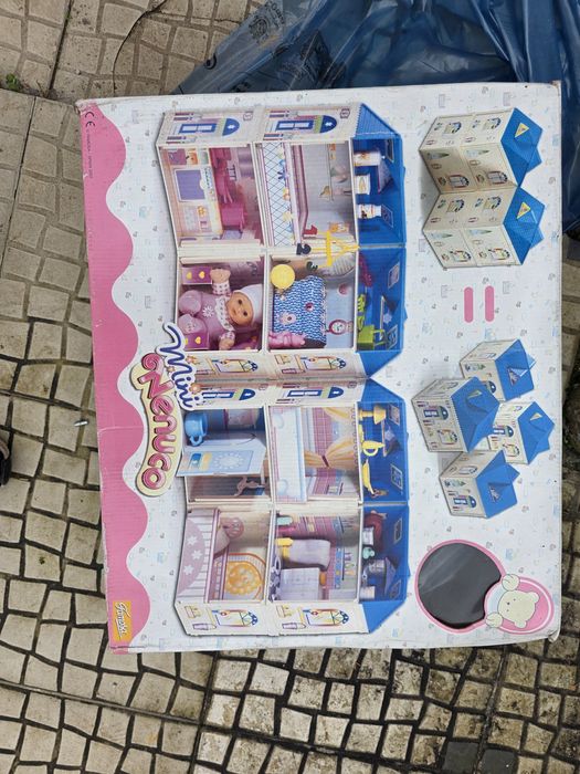 Mini Nenuco briquedo