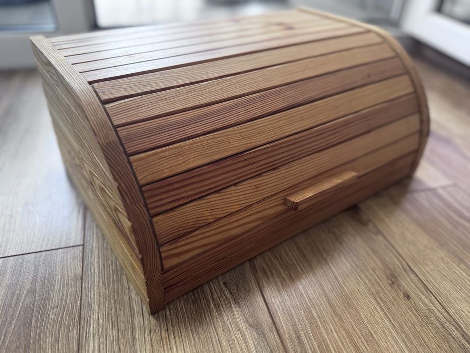 Drewniany chlebak Ikea