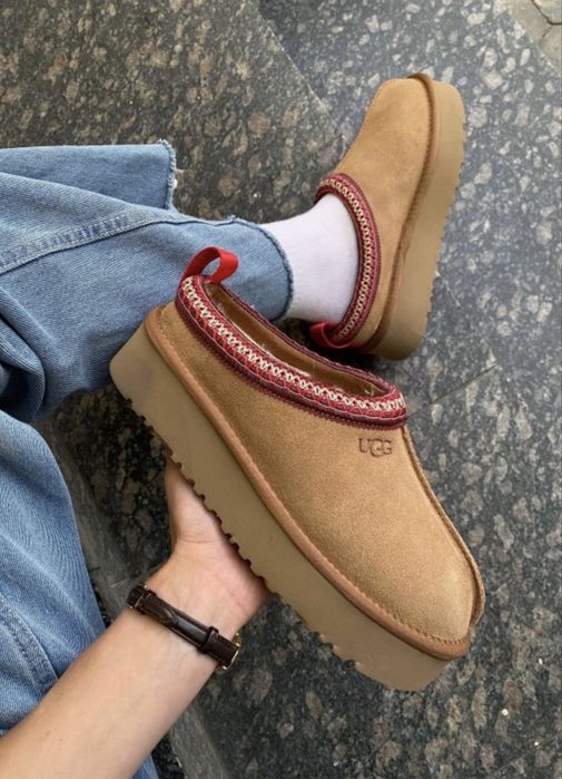Продам жіночі UGG