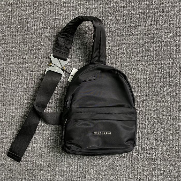1017Alyx9sm сумка
