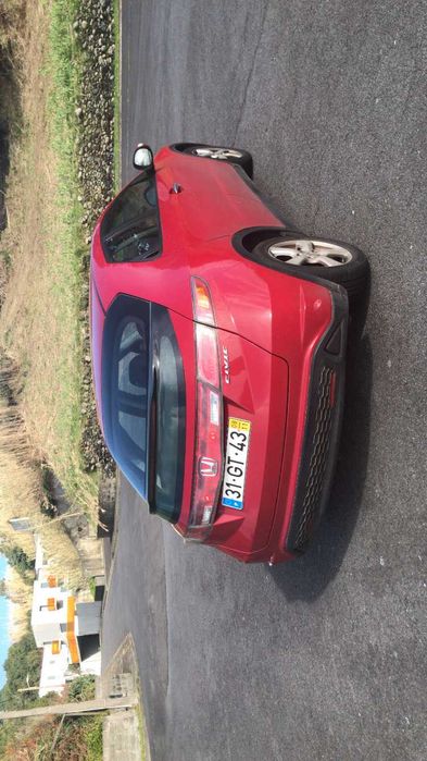 Honda Civic VIII 1.4 - NEGOCIÁVEL