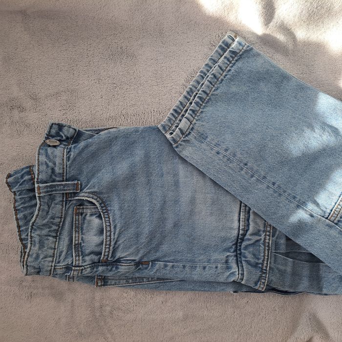 H&M Niebieskie jeansy chłopięce r.158