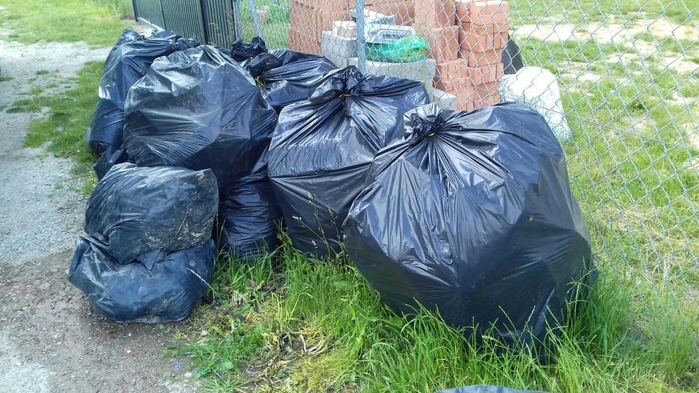 Wywóz śmieci styropian papa złomu gruzu