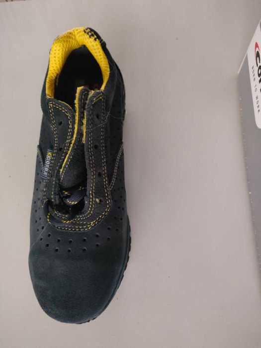 Vendo calçado de segurança da marca Cofra -NOVO