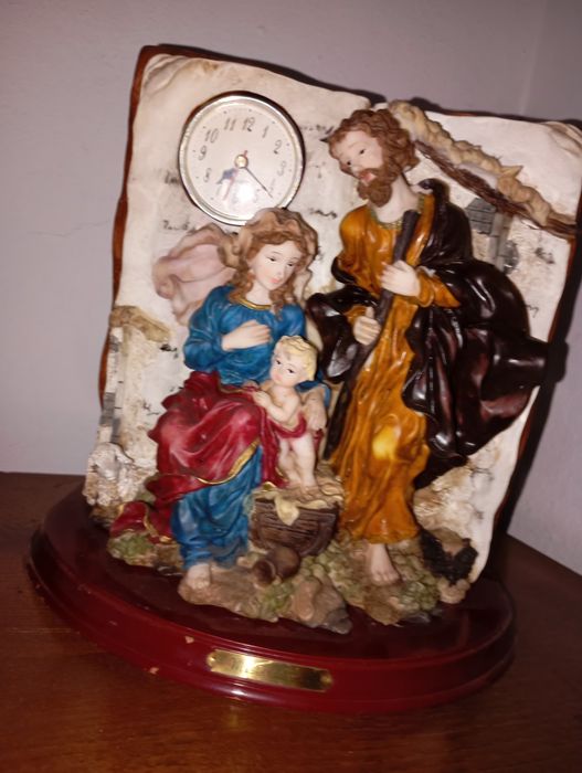 Estatuetas Milano Collection – relógios e arte sacra (27 a 50 cm)