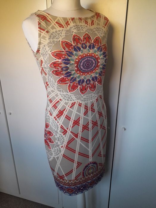 Nowa sukienka ołówkowa boho 36/38