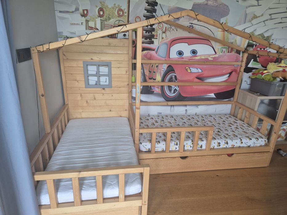 Łóżko dla dzieci - domek
