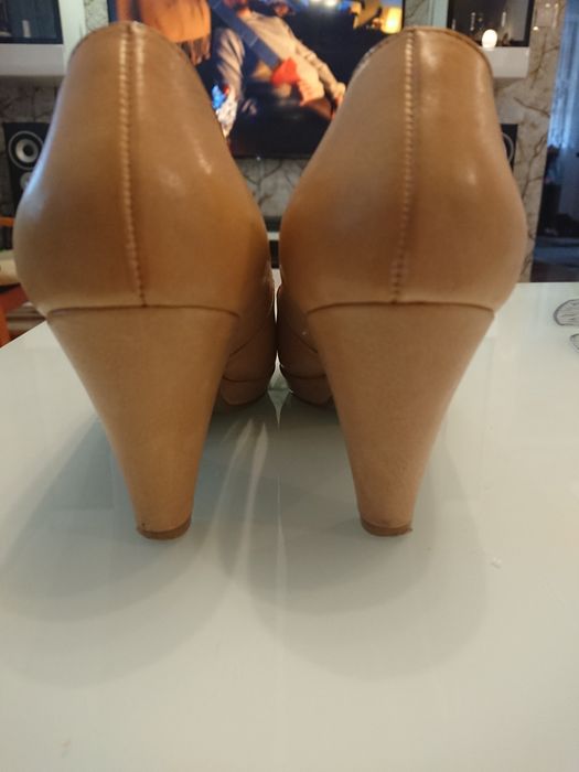 Buty damskie na obcasie RYŁKO