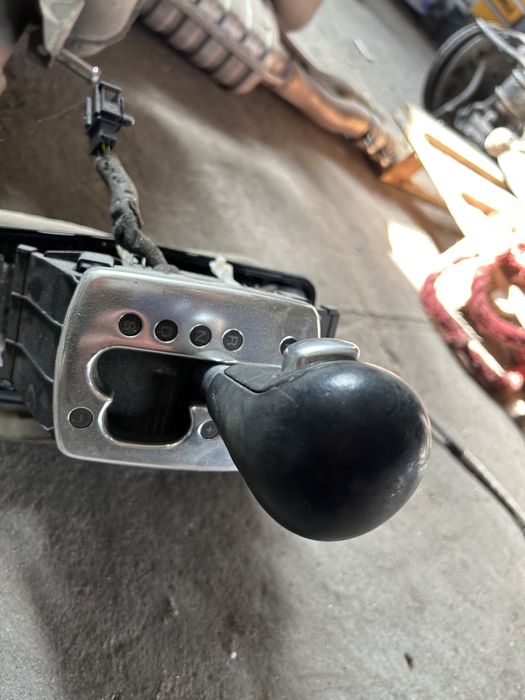 Audi a8d3 wybierak lewarek zmiany biegów .