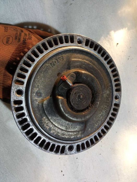 Муфта вентилятора віскомуфта Audi A4 1.9 TDI 058121350 Авторозборка